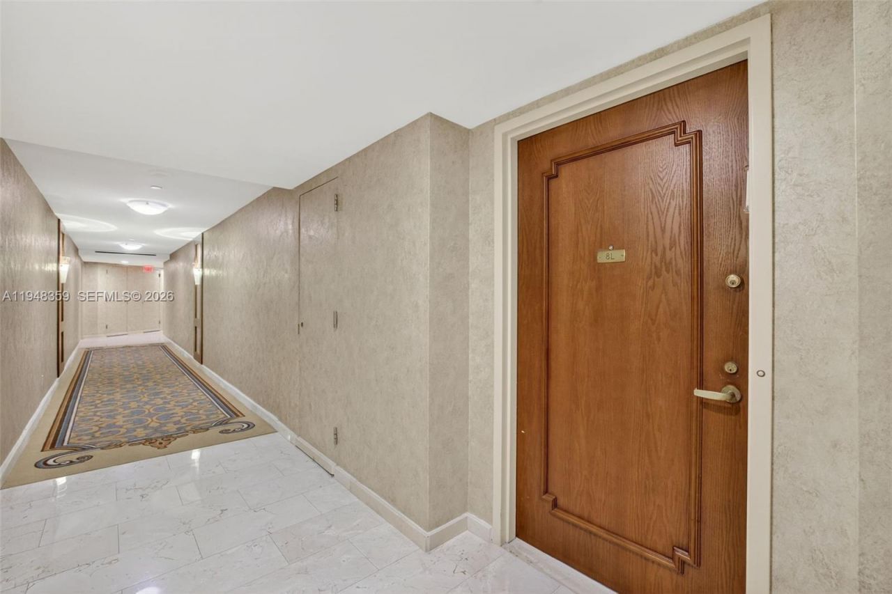 19355 Turnberry Way, Unit 8L, Aventura, FL 33180 Photo