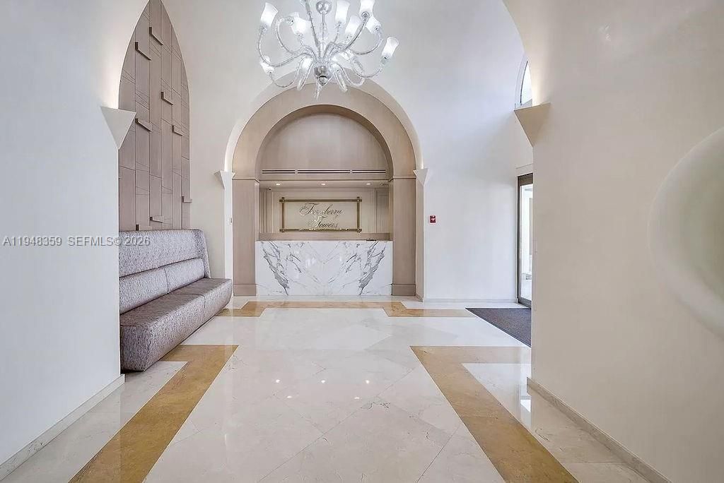 19355 Turnberry Way, Unit 8L, Aventura, FL 33180 Photo