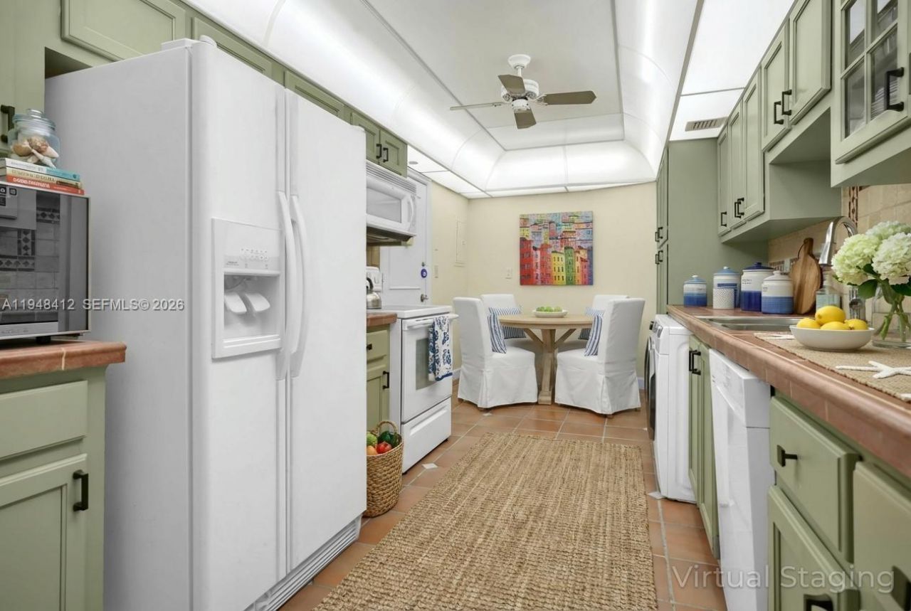 1121 Crandon Blvd, Unit E803, Key Biscayne, FL 33149 Photo