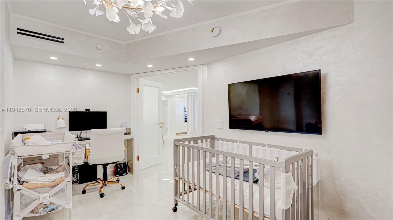 16711 Collins Ave, Unit 1004, Sunny Isles Beach, FL 33160 Photo