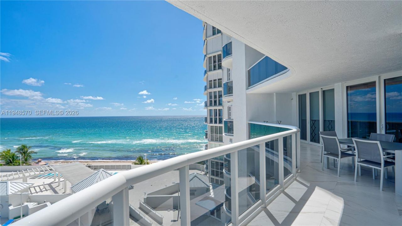 16711 Collins Ave, Unit 1004, Sunny Isles Beach, FL 33160 Photo