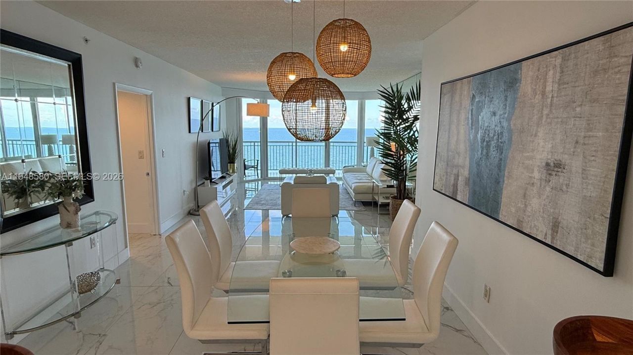 17375 Collins Ave, Unit 1901, Sunny Isles Beach, FL 33160 Photo