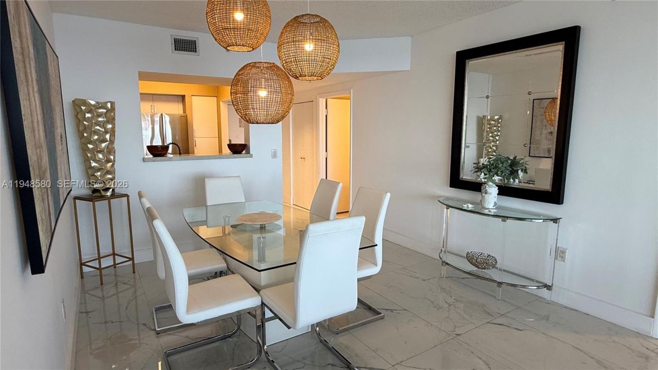 17375 Collins Ave, Unit 1901, Sunny Isles Beach, FL 33160 Photo