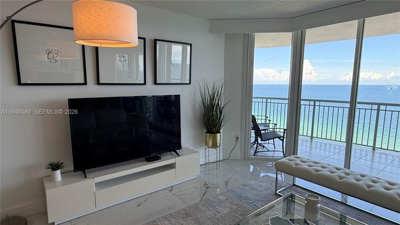 17375 Collins Ave, Unit 1901, Sunny Isles Beach, FL 33160 Photo