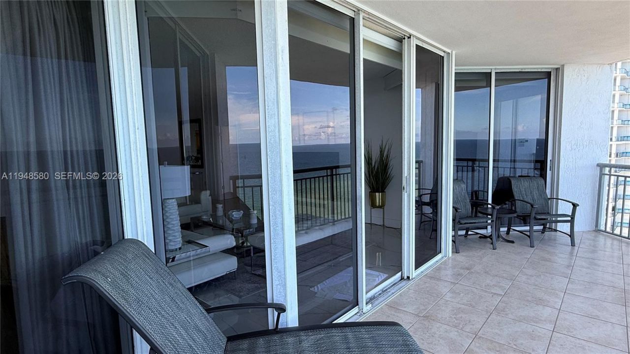 17375 Collins Ave, Unit 1901, Sunny Isles Beach, FL 33160 Photo