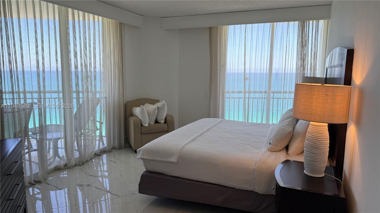 17375 Collins Ave, Unit 1901, Sunny Isles Beach, FL 33160 Photo