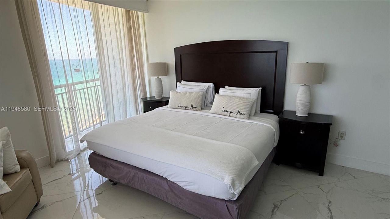 17375 Collins Ave, Unit 1901, Sunny Isles Beach, FL 33160 Photo