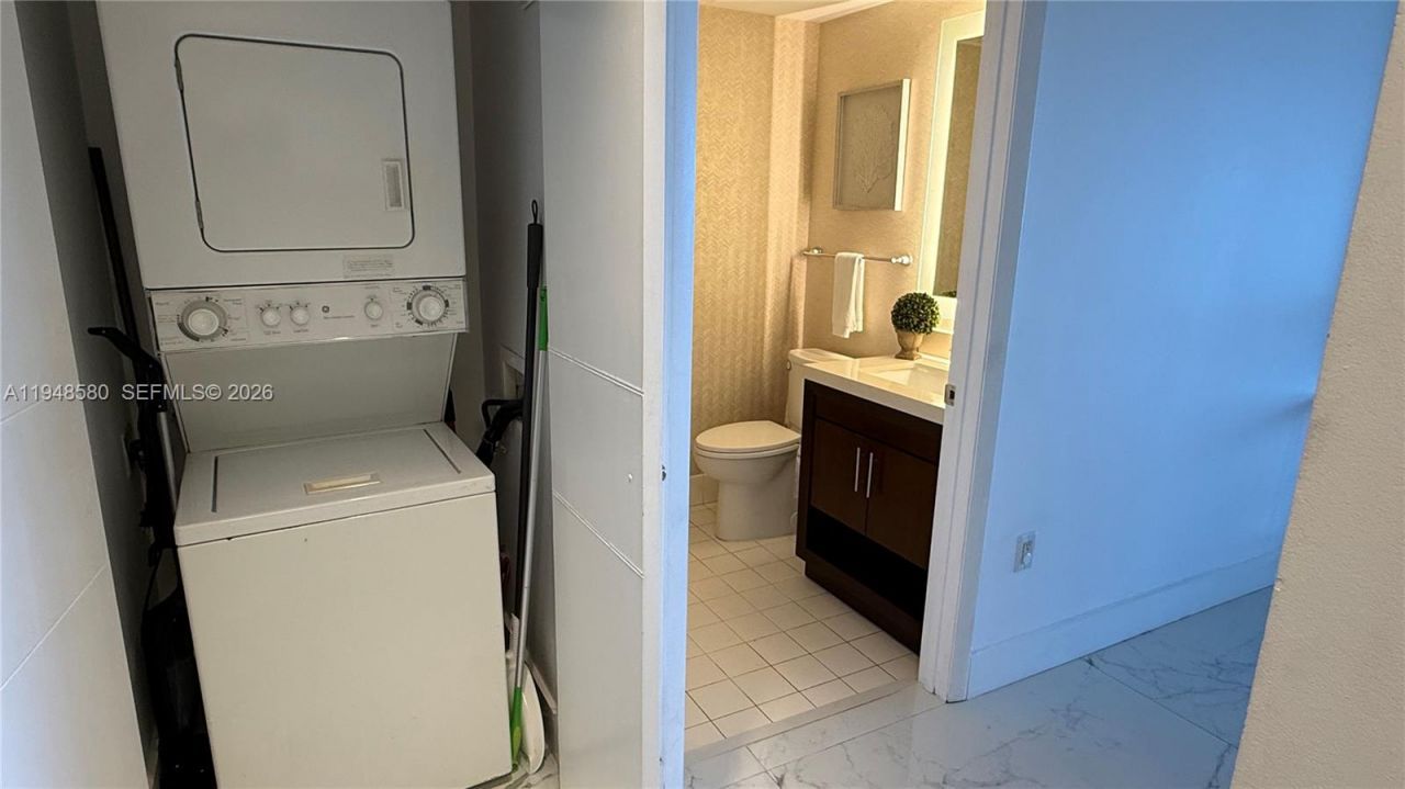 17375 Collins Ave, Unit 1901, Sunny Isles Beach, FL 33160 Photo