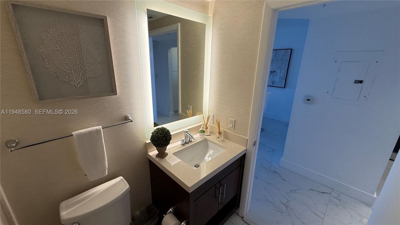 17375 Collins Ave, Unit 1901, Sunny Isles Beach, FL 33160 Photo