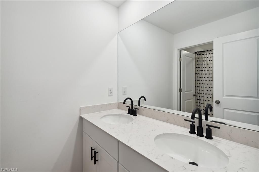 17729 Paradiso Way , North Fort Myers, FL 33917 Photo