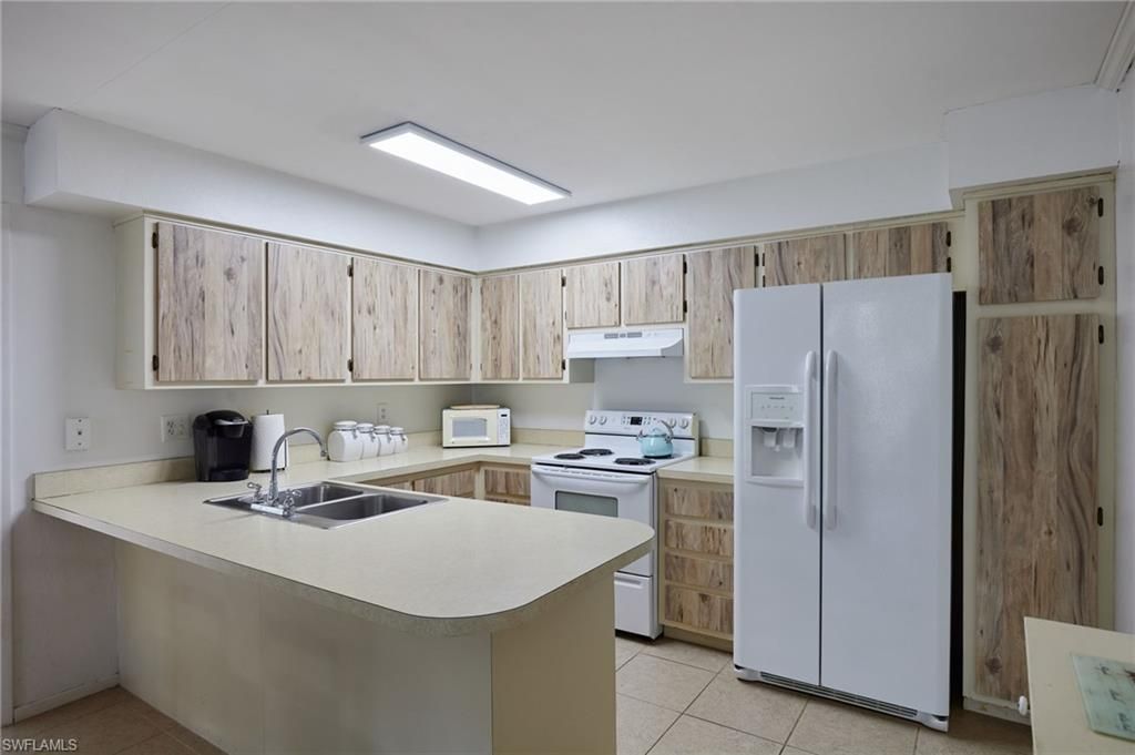 1100 Pondella Rd, Unit 916, Cape Coral, FL 33909 Photo