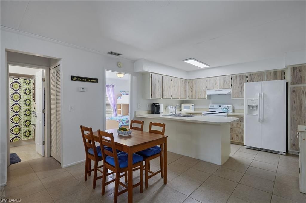 1100 Pondella Rd, Unit 916, Cape Coral, FL 33909 Photo