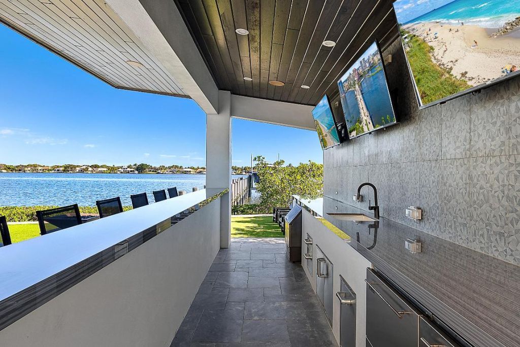 9 Bamboo Lane, Jupiter, FL 33458 Photo