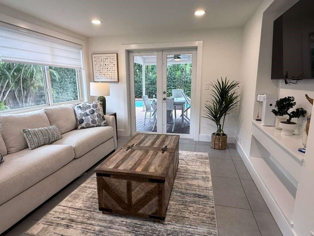 800 SE 11th Court, Fort Lauderdale, FL 33316 Photo