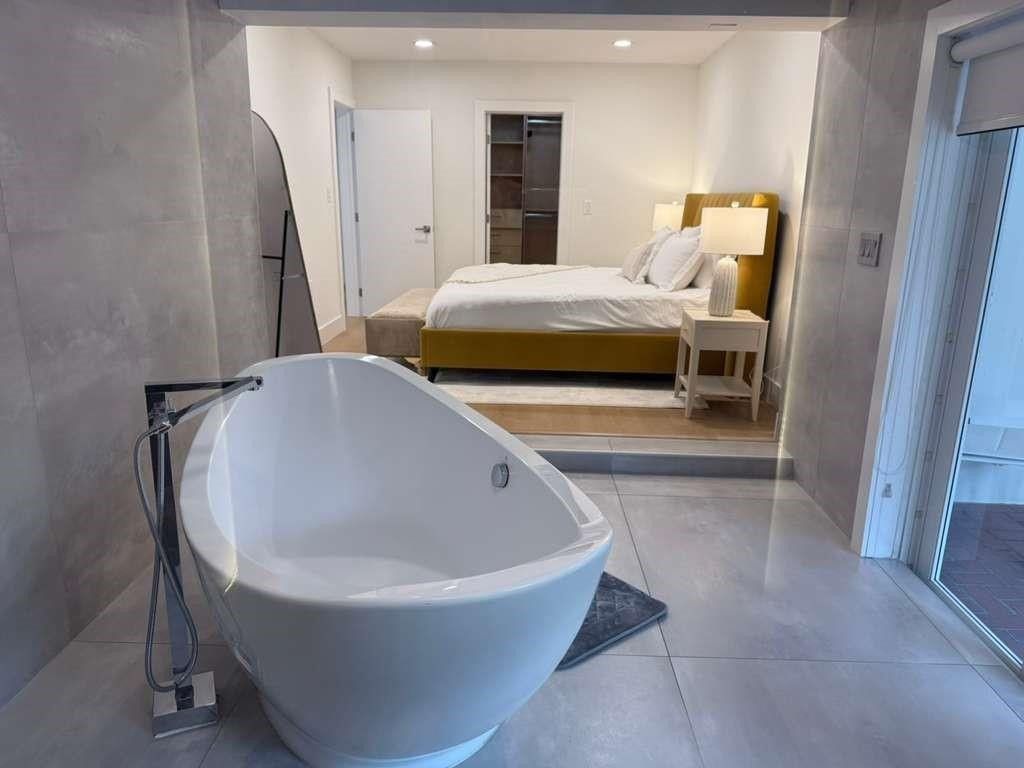 800 SE 11th Court, Fort Lauderdale, FL 33316 Photo