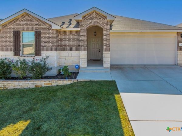 237 Poplin Lane , Troy, TX 76579