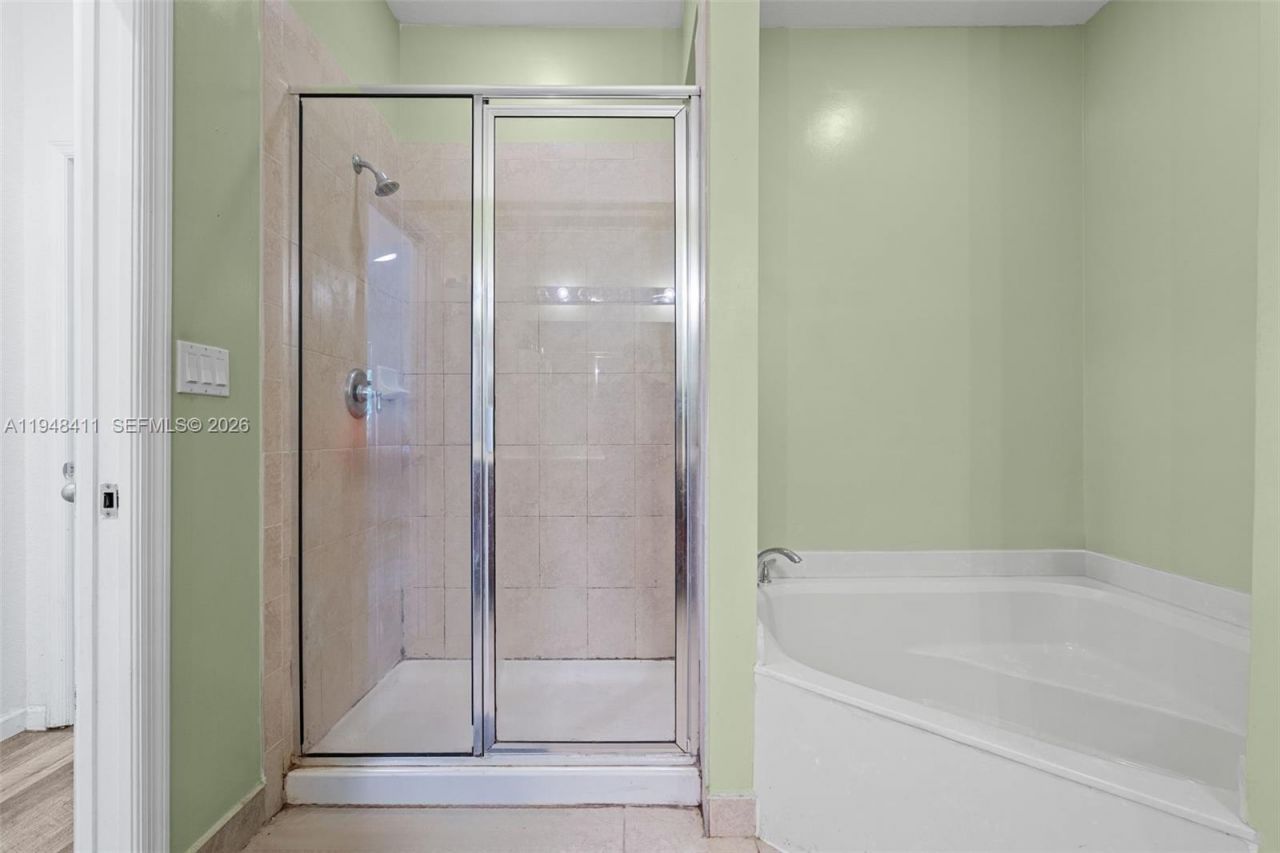 550 NE 33rd Ter, Homestead, FL 33033 Photo