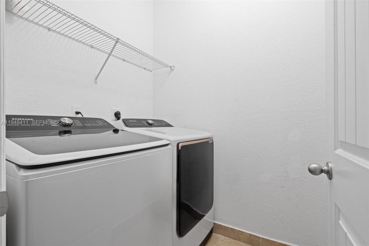 550 NE 33rd Ter, Homestead, FL 33033 Photo