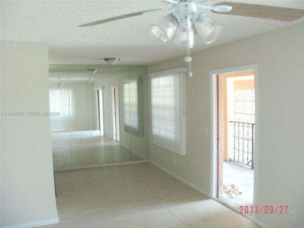 1409 Lake Ave, Unit 5, Lake Worth, FL 33460