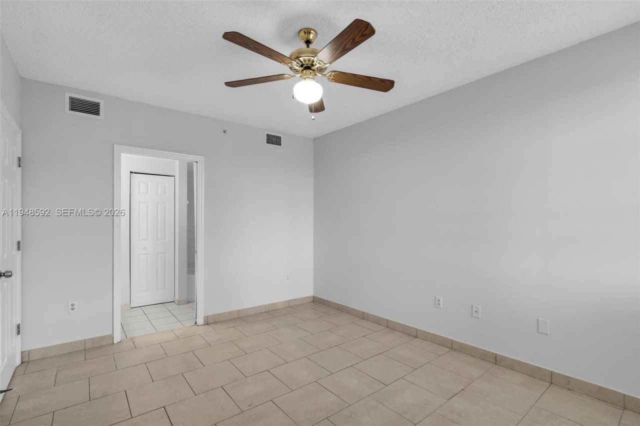 2401 W Preserve Way, Unit 204, Miramar, FL 33025 Photo