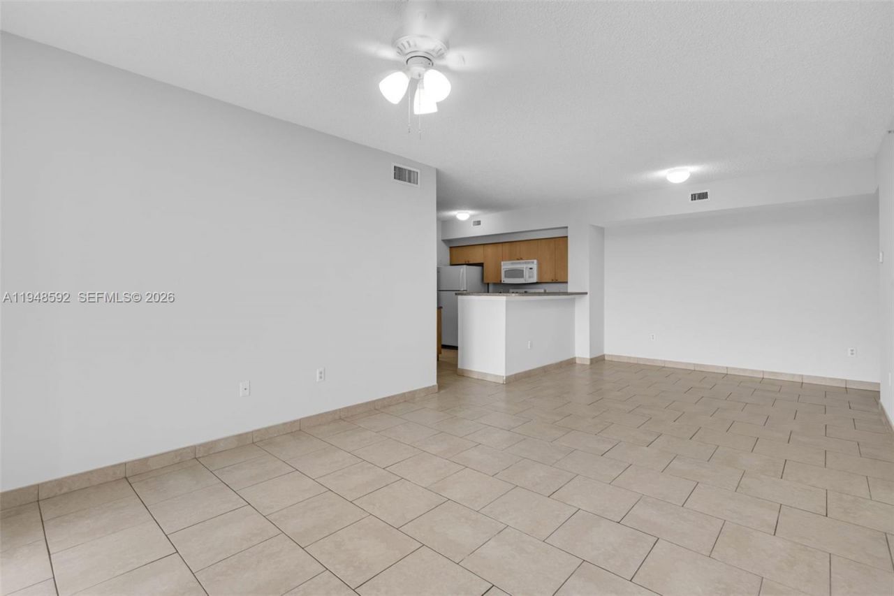2401 W Preserve Way, Unit 204, Miramar, FL 33025 Photo