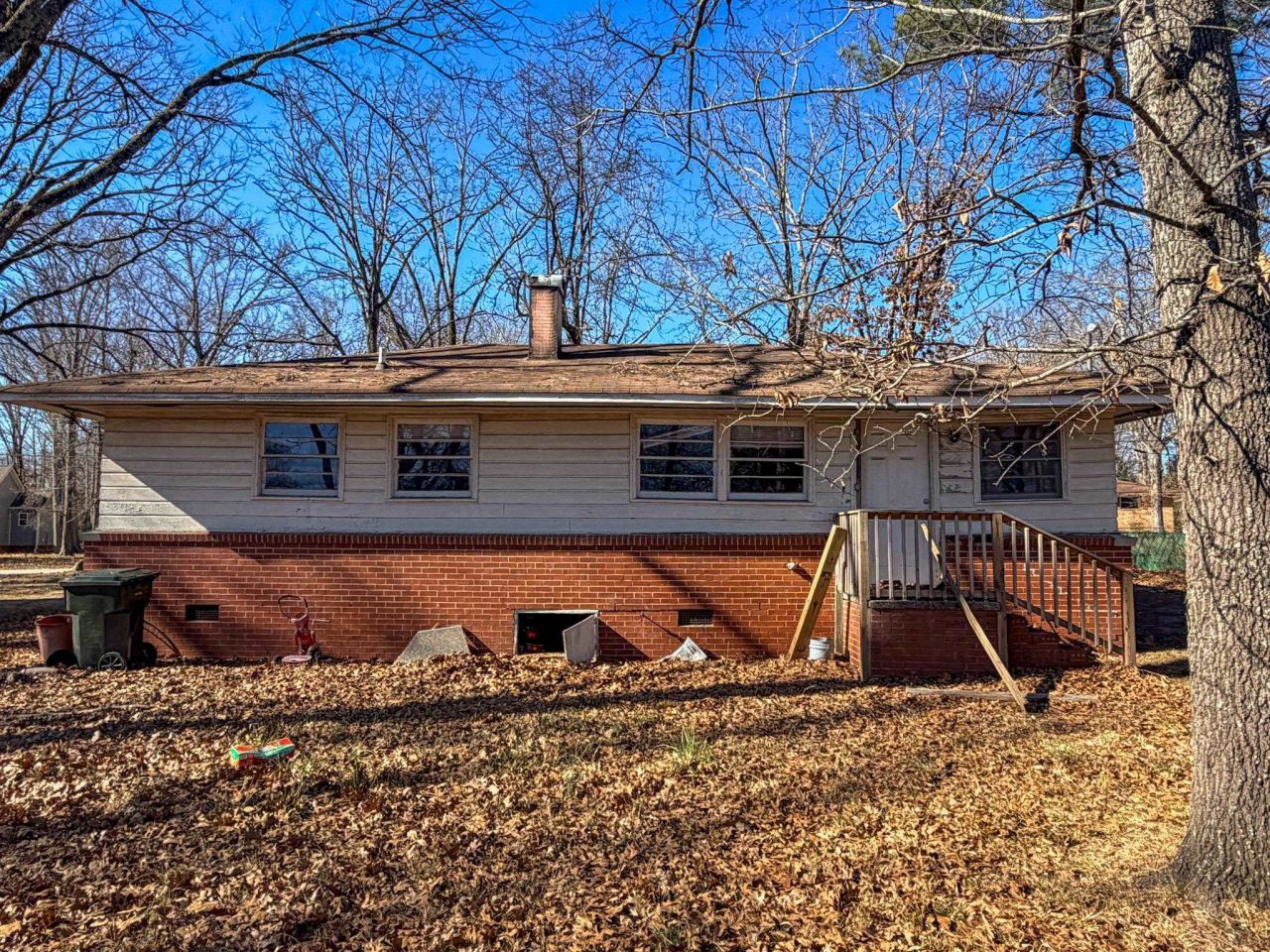 1035 S Stone Ave. Photo 3