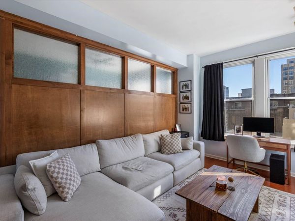 66 MONROE AVE, Unit 405, Memphis, TN 38103