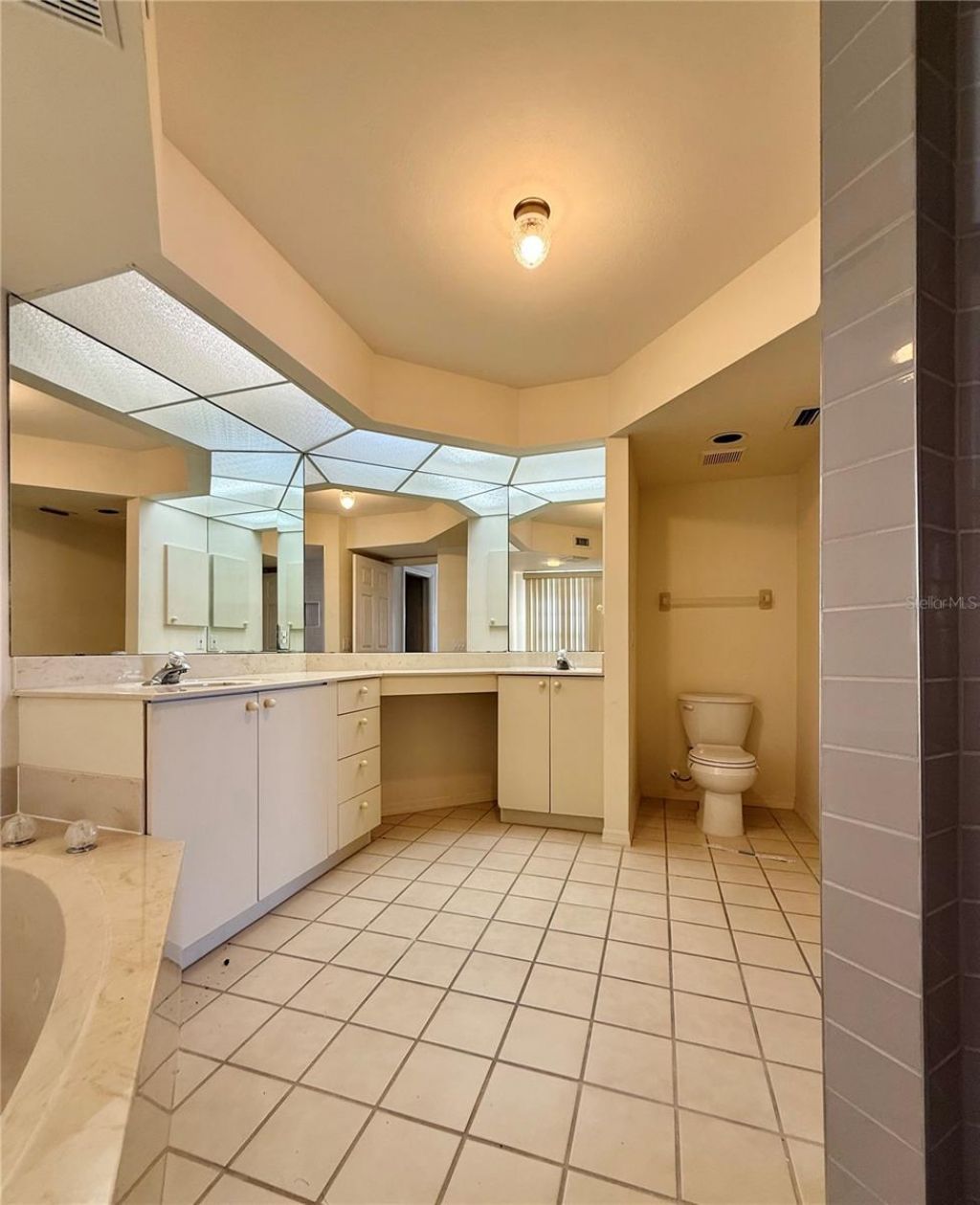 3640 Bal Harbor Boulevard, Unit 415, Punta Gorda, FL 33950 Photo