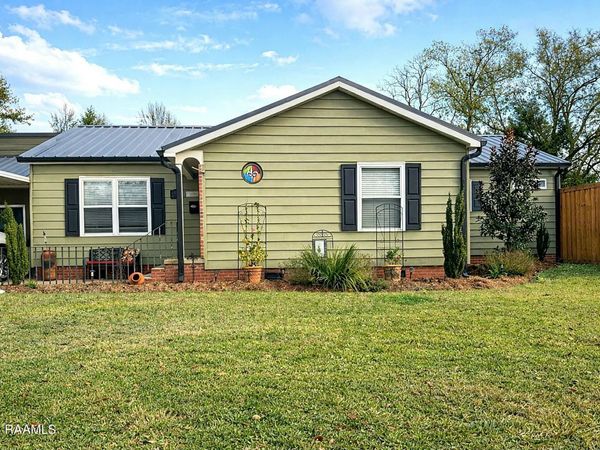 1306 W Kent Drive, Sulphur, LA 70663