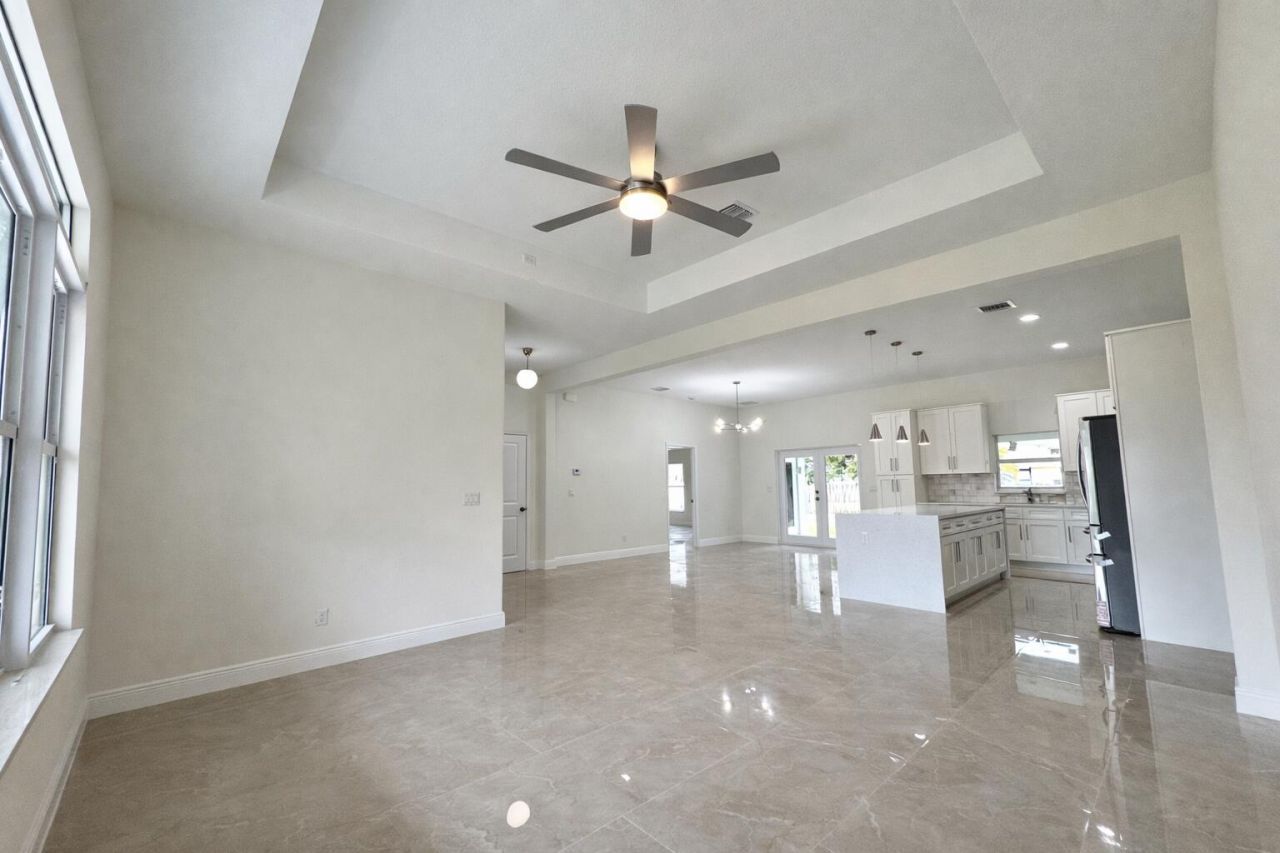 655 SW Seagull Terrace, Port Saint Lucie, FL 34953 Photo