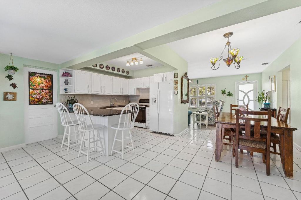 3421 Eastview Avenue, West Palm Beach, FL 33407 Photo
