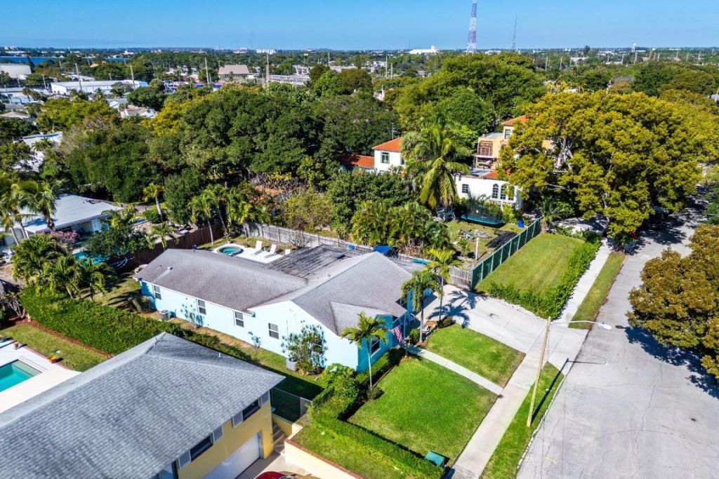 3421 Eastview Avenue, West Palm Beach, FL 33407 Photo