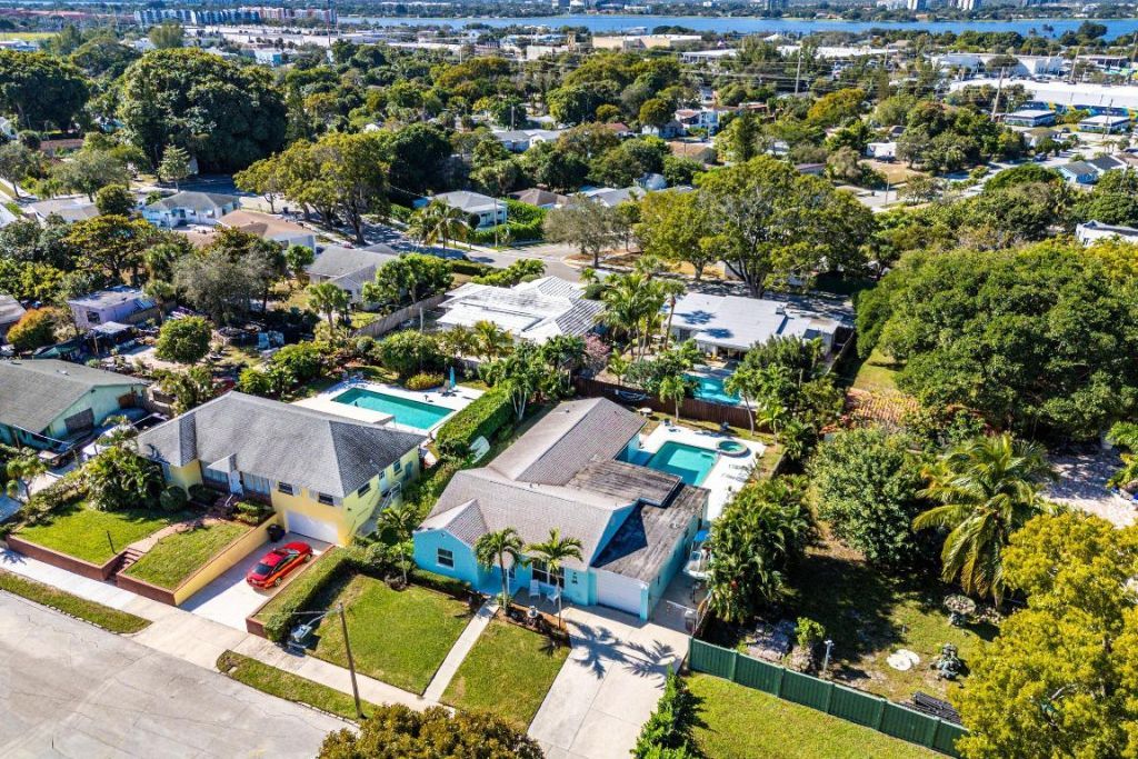 3421 Eastview Avenue, West Palm Beach, FL 33407 Photo