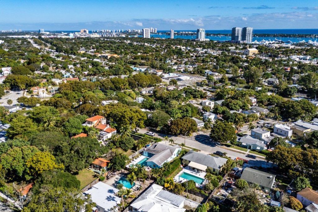 3421 Eastview Avenue, West Palm Beach, FL 33407 Photo