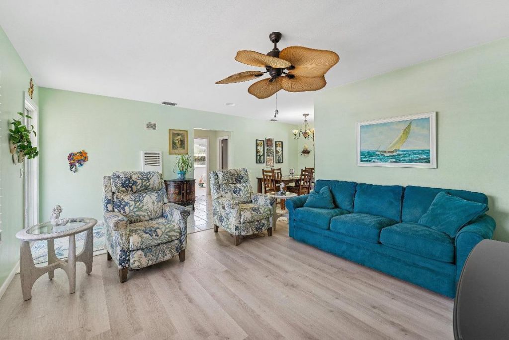 3421 Eastview Avenue, West Palm Beach, FL 33407 Photo