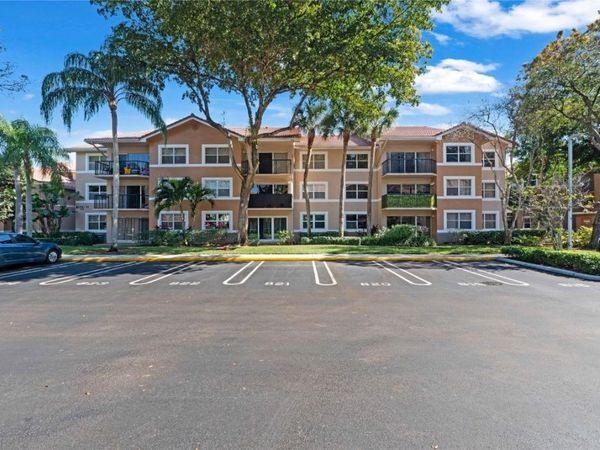 8801 Wiles Road, Unit 304, Coral Springs, FL 33067