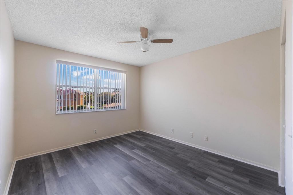 8801 Wiles Road, Unit 304, Coral Springs, FL 33067 Photo