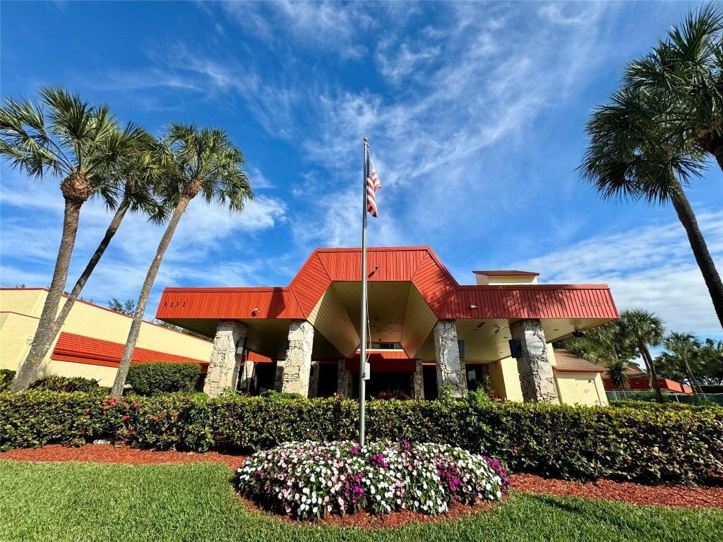 3070 Holiday Springs Boulevard, Unit 203, Margate, FL 33063 Photo