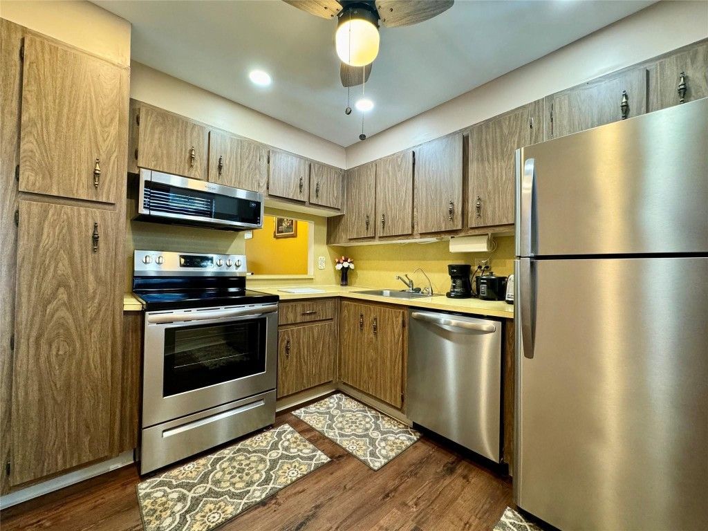 3070 Holiday Springs Boulevard, Unit 203, Margate, FL 33063 Photo