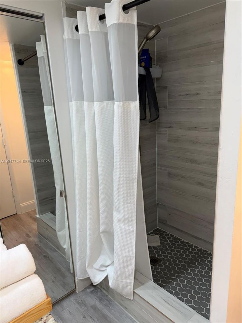 2563 Lakeview Ct, Cooper City, FL 33026 Photo