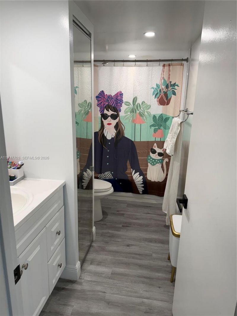 2563 Lakeview Ct, Cooper City, FL 33026 Photo