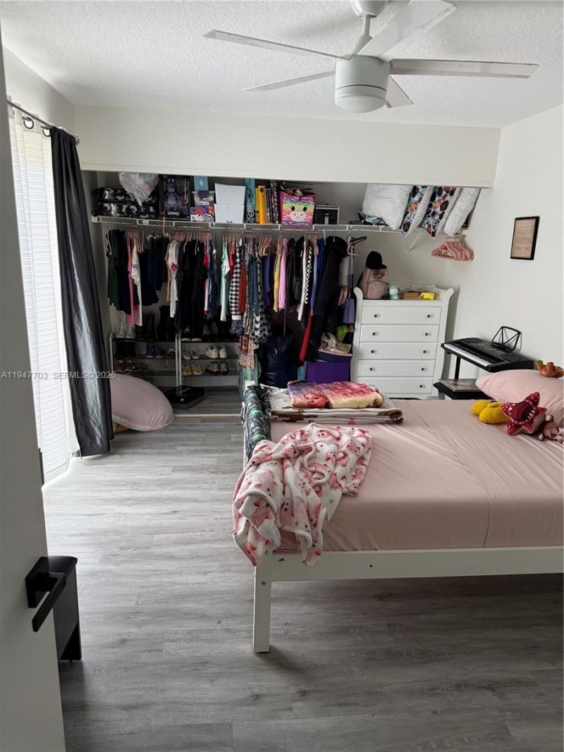 2563 Lakeview Ct, Cooper City, FL 33026 Photo