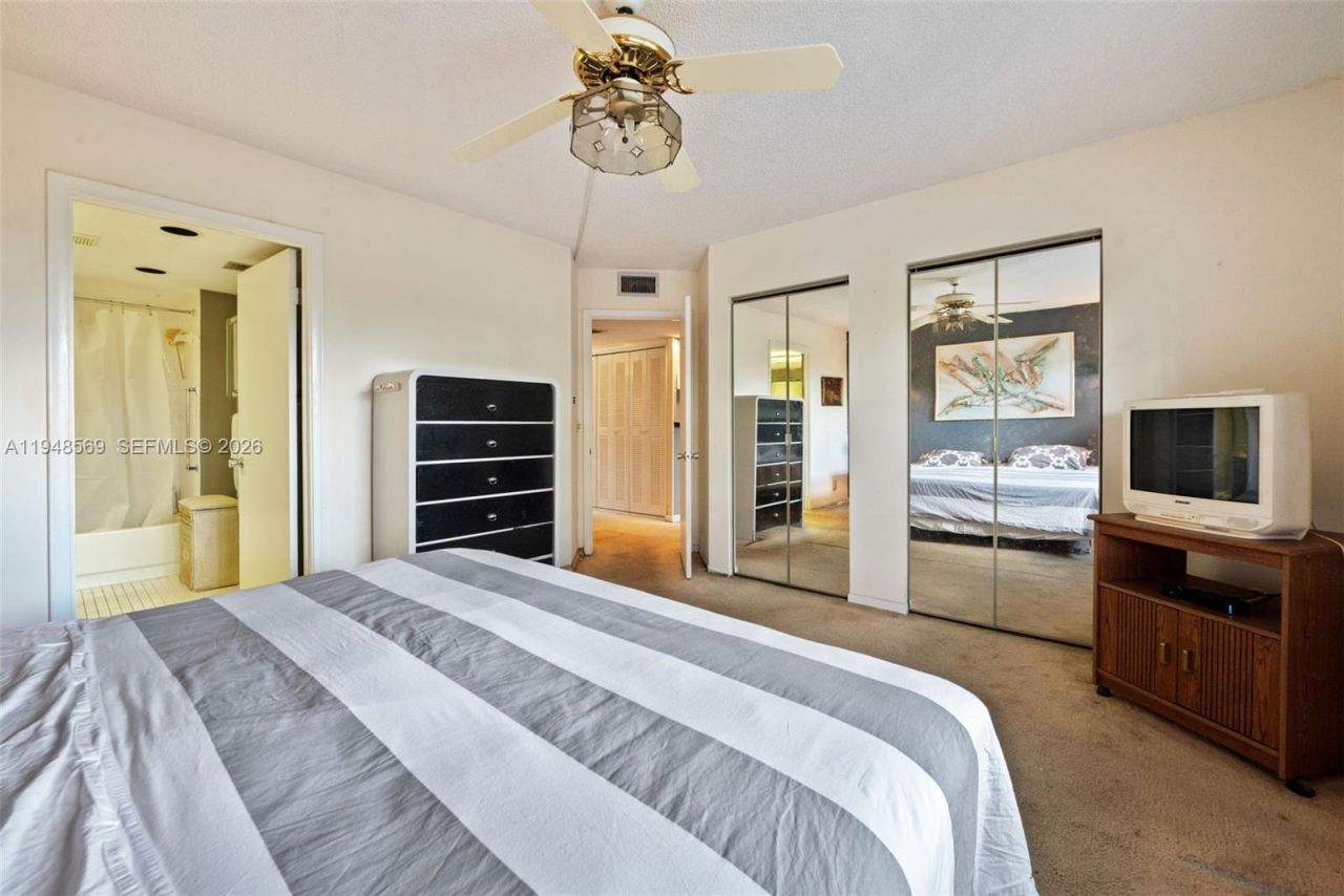 12600 SW 5th Ct , Unit 212L, Pembroke Pines, FL 33027 Photo