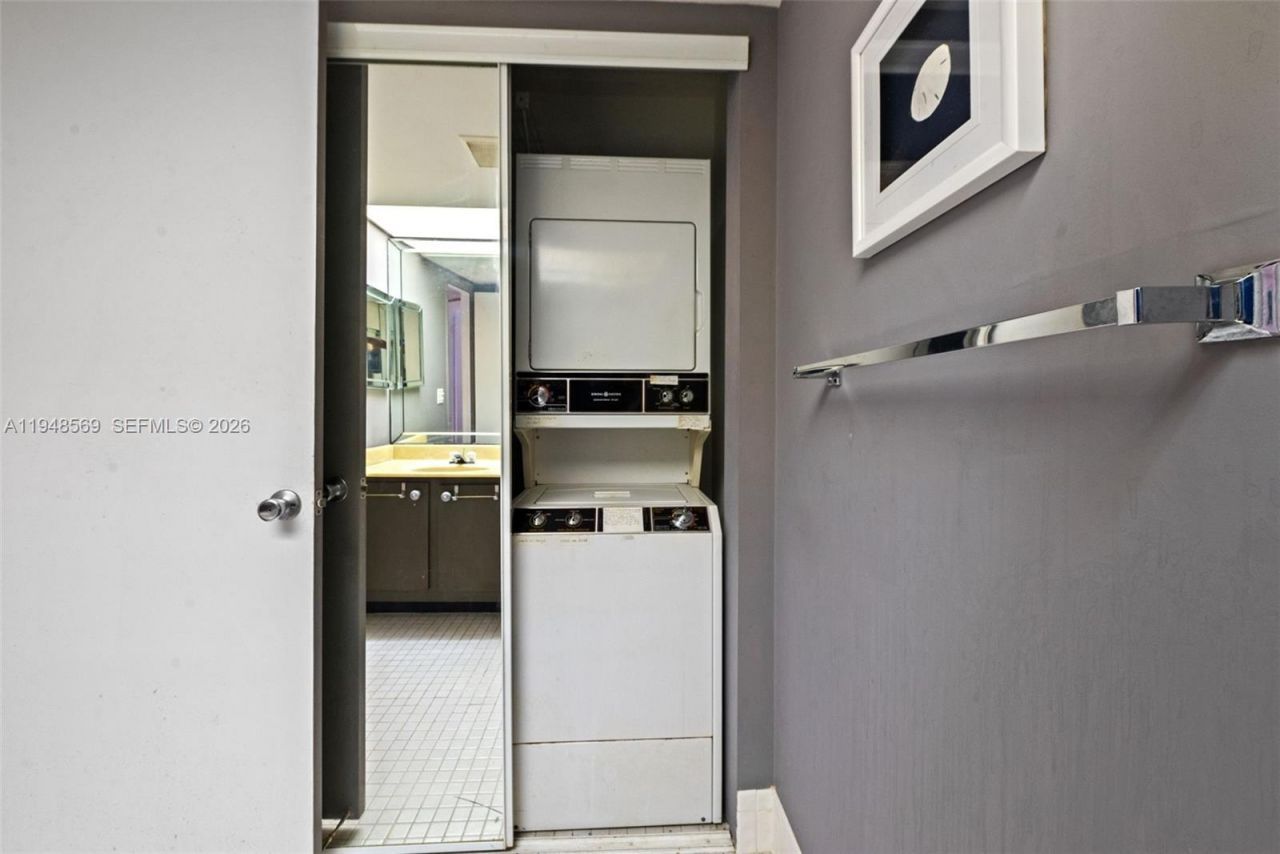 12600 SW 5th Ct , Unit 212L, Pembroke Pines, FL 33027 Photo