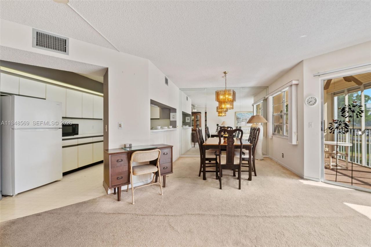 12600 SW 5th Ct , Unit 212L, Pembroke Pines, FL 33027 Photo