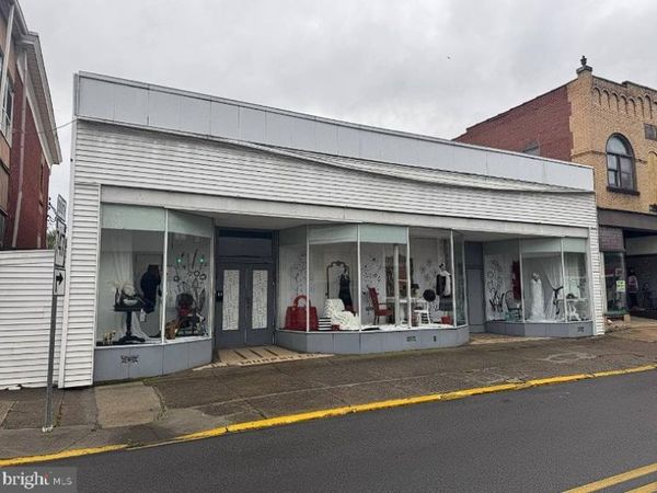 31 W SHIRLEY STREET, MT UNION, PA 17066