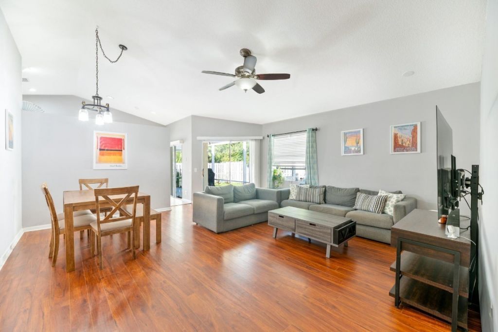 1347 Seagrape Circle, Weston, FL 33326 Photo