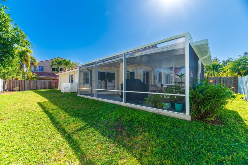 1347 Seagrape Circle, Weston, FL 33326 Photo