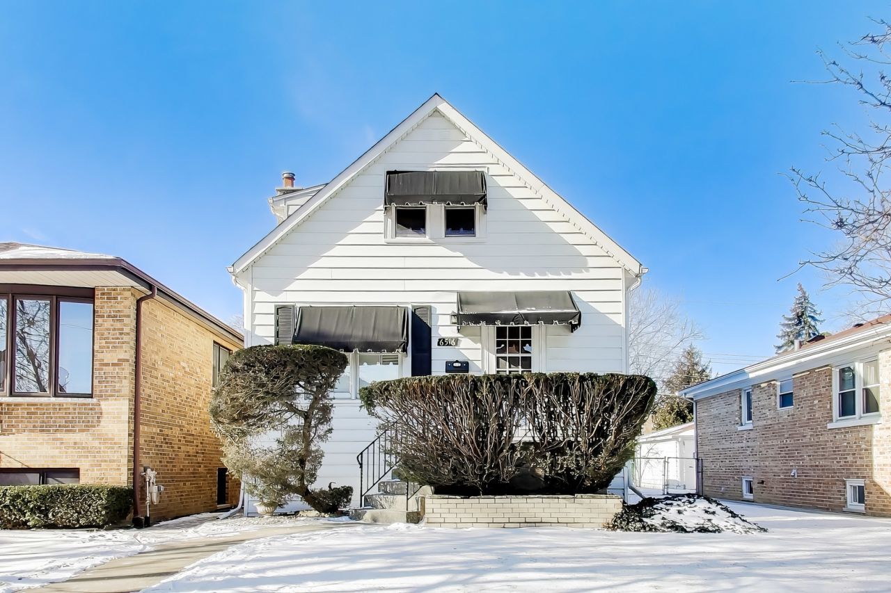 6516 N Nordica Avenue, Chicago, IL 60631 Main Photo