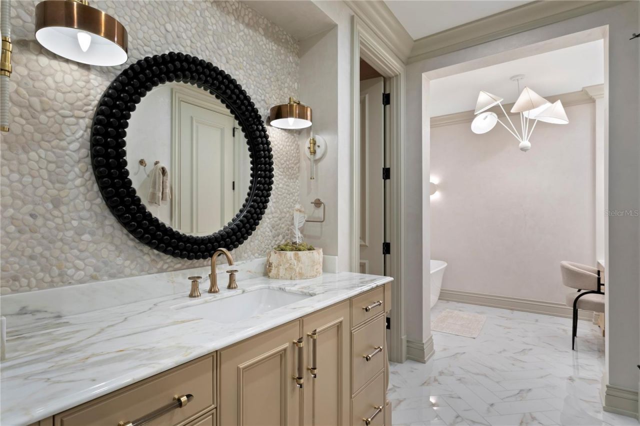 4518 W Rosemere Road, Tampa, FL 33609 Photo